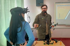 Сюжет литовського телеканалу TV 3 про волонтера фонду Анатоліуса Лена